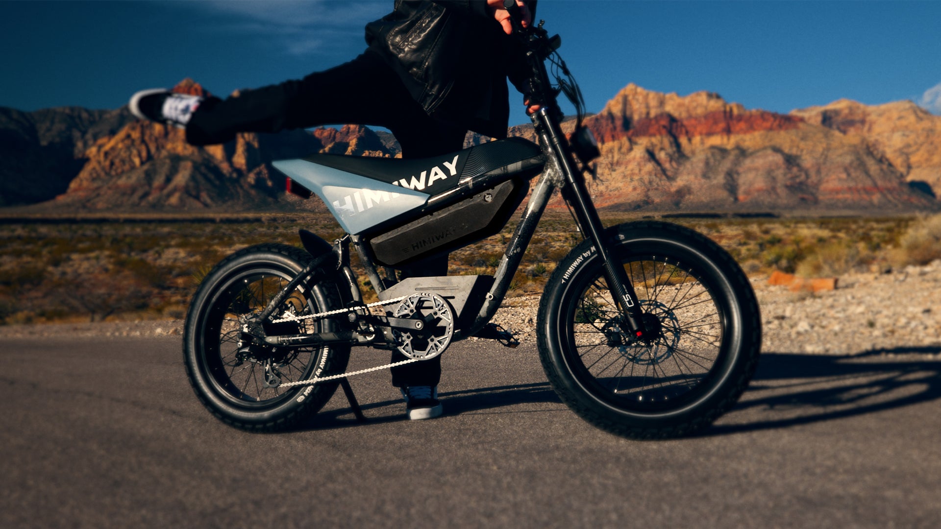 Speed and Passion in the Age of Electric Motorcycles: The Powerful and Extreme Experience of Himiway C5