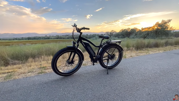 Why is this E-Bike so popular? Himiway Cruiser Review: Long Range Fat Tires
