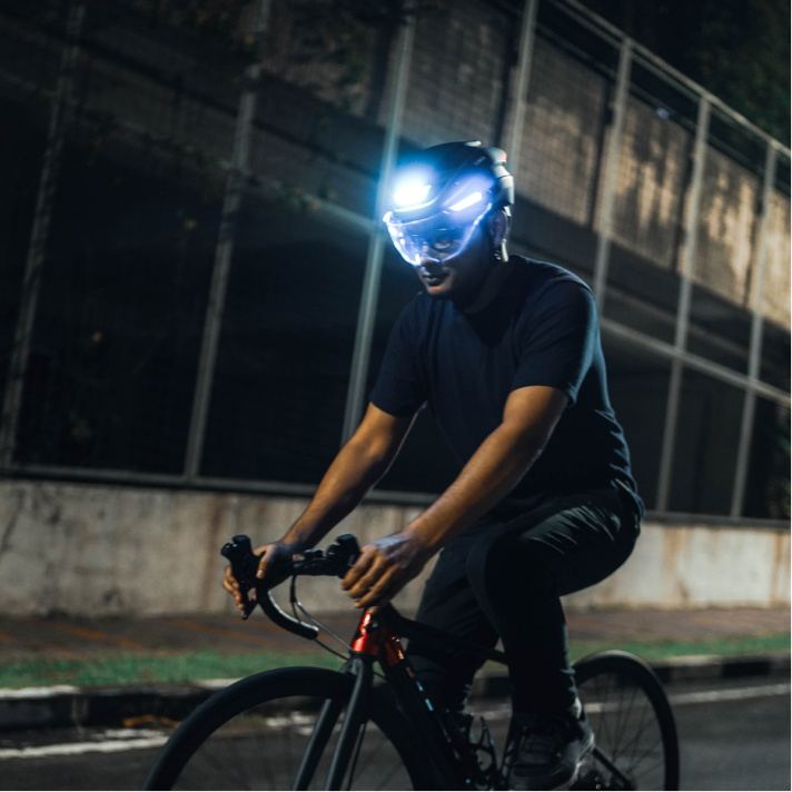 Lumos Ultra Smart Ebike Helmet