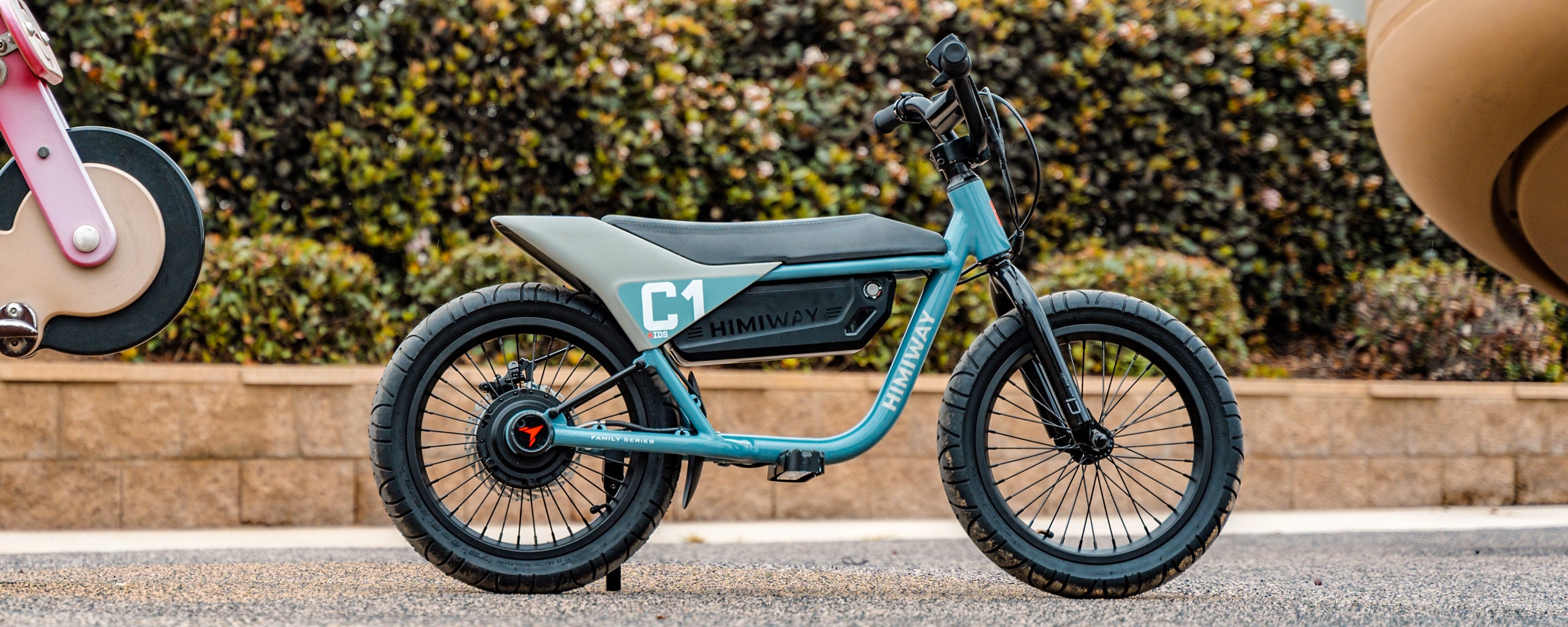 slider image slider_item_QPJRfY